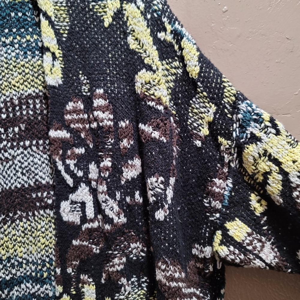 Multicolor Women's Sweater - Picture 7 of 10